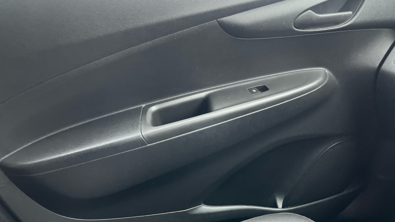 Vauxhall Viva 1.0 SE 5dr [A/C] Petrol Hatchback